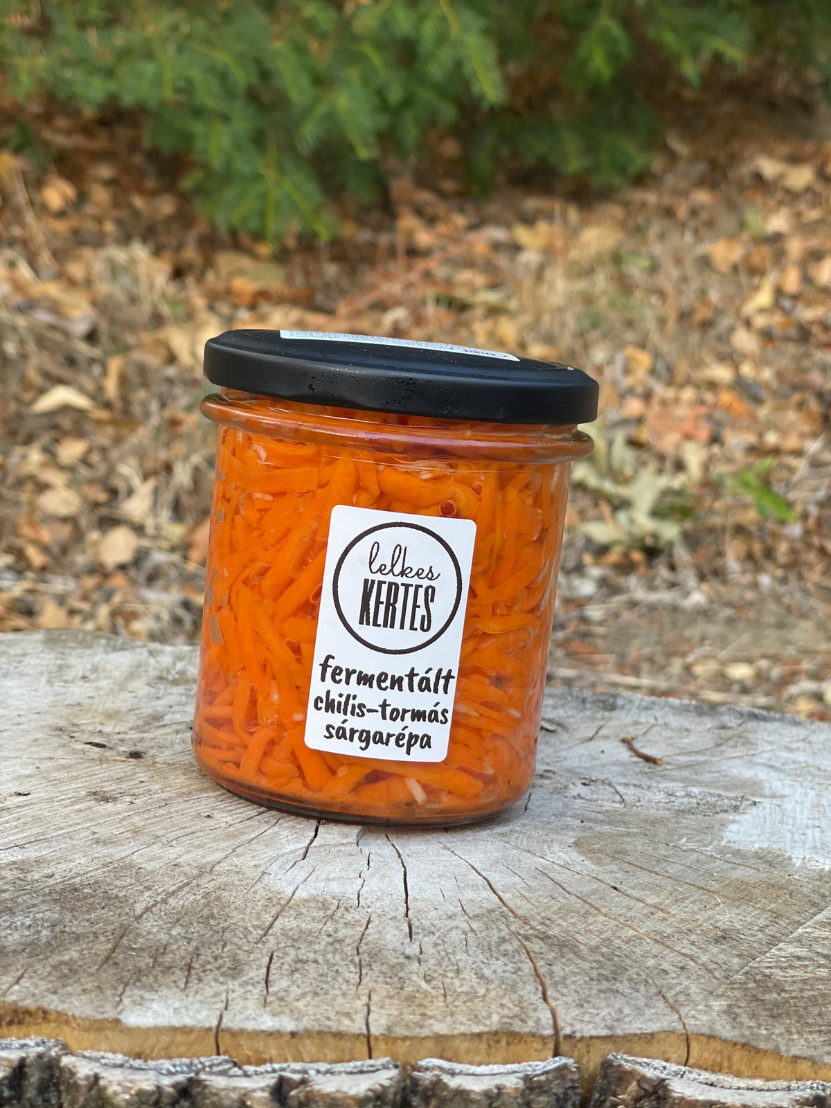 Fermentált chilis-tormás sárgarépa